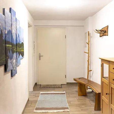 Wolke 7, Ruhiges Apartment, Kingsizebett, Etagenbett, Terrasse, Garten