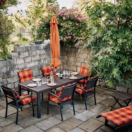 Wolke 7, Ruhige Lage Mit Bergblick, Garten, 65 Qm Apartment